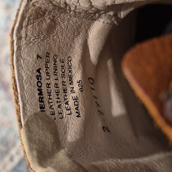 Freebird Hermosa Leather Buckle Detail Booties, Size 7 - Picture 8 of 13